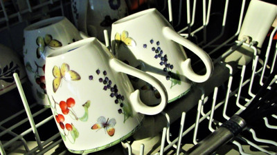 Bulaşık makinesinde yıkanmaları tehlikeli! Bu 5 eşyayı uzak tutun