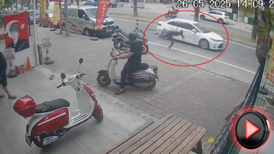 Omuzunda borular yürüyordu! Biranda neye uğradığını şaşırdı