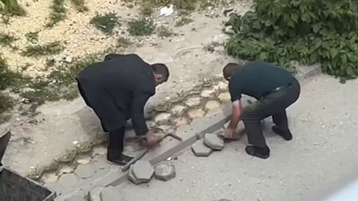 Böylesi ne görüldü ne duyuldu! Eskişehir’de kaldırımı söküp köye götürdü