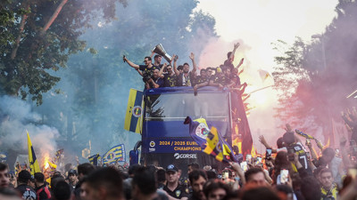 Galatasaray yöneticisinden Fenerbahçe'ye olay gönderme: 'Hacdan dönenler daha kalabalıktı'