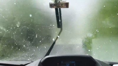 Dolu yağışına silecekler yetişmedi