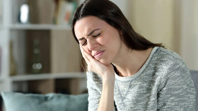 Çağın hastalığı MS belirtisi olabilir! Uzmanlar diş ağrısı çekenleri 'Aman dikkat' diyerek uyardı