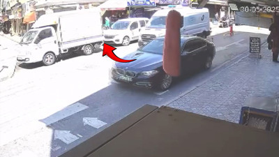 Minibüs yürekleri ağza getirdi! Kadını esnaf kurtardı