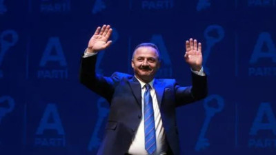Anahtar Parti'ye sürpriz ziyaret