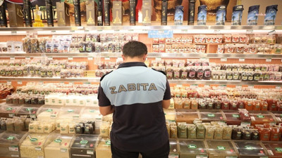 Menderes zabıtaları iş başında! Bayram öncesi yoğun denetim