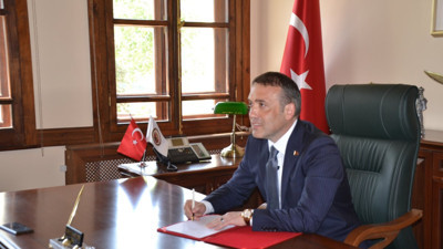 Bilecik’te yeni dönem: Yeni Vali Faik Oktay Sözer göreve başladı!