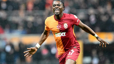 Galatasaray Werder Bremen'in Derrick Köhn için yaptığı teklife cevabını verdi!