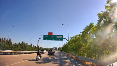 Bursa'da tehlikeli yolculuk kameraya yansıdı