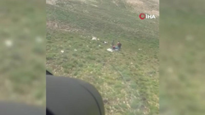 Dağda bayılan çoban helikopterle kurtarıldı