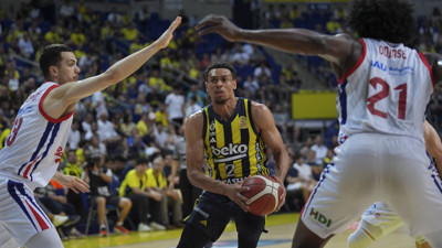 Fenerbahçe finale ilk adımı attı