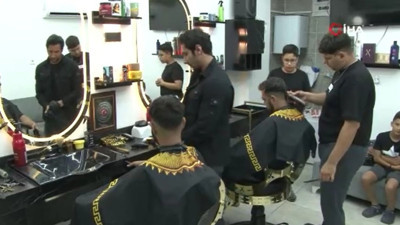 Berberler dükkanda sabahladı