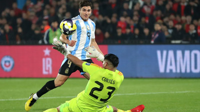 Arjantin, Şili’yi tek golle geçti