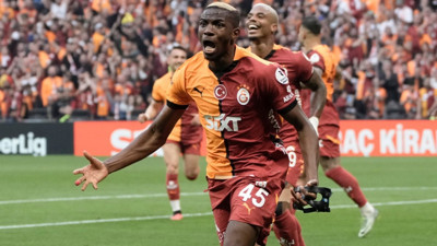 Osimhen’de son dakika gelişmesi: Teklif yenilendi, Inzaghi ikna etti