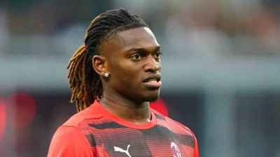 Milan Rafael Leao'nun bonservisini belirledi!