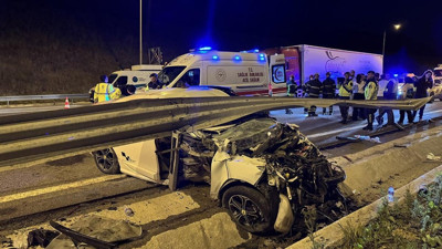 Bayram sevinci yasa döndü! Yolların acı bilançosu ortaya çıktı