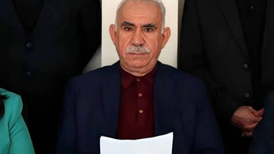 Bebek katili Öcalan’a şaşırtan ziyaret! İmralı’ya gittiler