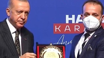 Erdoğan’dan ödül olan gazeteciden skandal paylaşım! Yeni Akit yine şaşırtmadı...