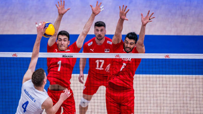 Filenin Efeleri, Sırbistan duvarına tosladı