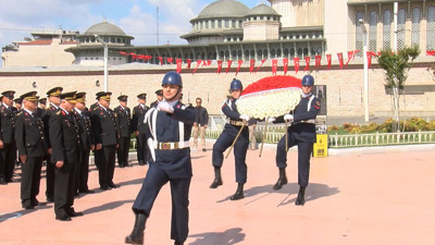 186 yıllık gurur! Taksim’de çelenk, Edirnekapı’da dua