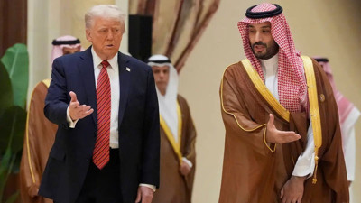 Suudi prensinden şok iddia: "İsrail, ABD’yi İran’la savaşa çekmeye çalışıyor"