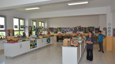 Minik eller sanatla buluştu: Söğüt'te renk cümbüşü sergisi!