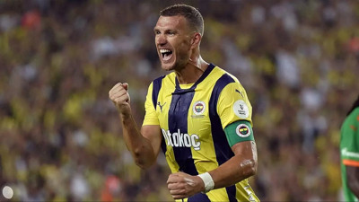 Anlaşma sağlandı! Edin Dzeko'dan 2 yıllık imza