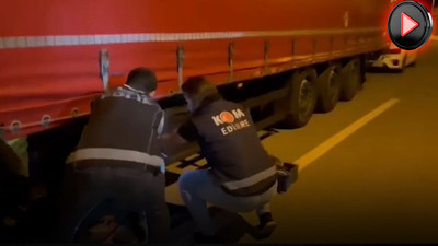 Cisimleri kendine çekiyor öfkeli insanı bile pamuğa çeviriyor! Polisten nefes kesen operasyon: Gizemini herkes biliyor değeri 50 milyon TL