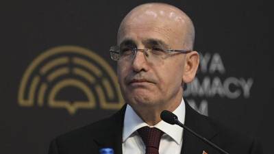 Mehmet Şimşek beklemediği yerden vuruldu! Yeni Şafak’ın ardından…