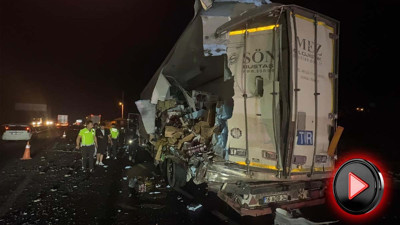 D-650’de facia! TIR ile yolcu otobüsü çarpıştı: Çok sayıda yaralı var