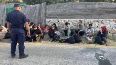 Çanakkale'de 30 kaçak göçmen yakalandı