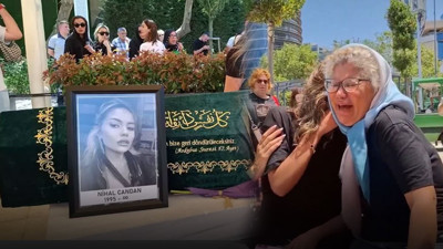Nihal Candan son yolculuğuna uğurlandı… Annesinin acı feryatları yürekleri dağladı