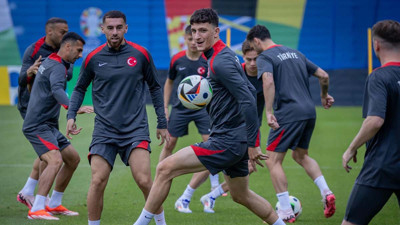 Galatasaray milli futbolcunun peşinde