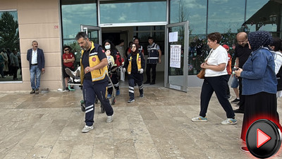 YKS’de korkutan anlar! Ambulans devreye girdi: Sedye ile götürdüler