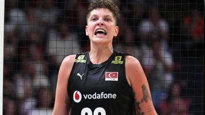 Ebrar Karakurt "Üçüncü setten sonra motivasyon kaybı yaşadık"