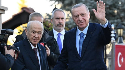 AKP ve MHP’nin soykırım sessizliğinin nedeni ortaya çıktı! Ünlü yazar geçmişi hatırlatarak açıkladı...