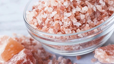 Ünlü tıp adamı uyardı! Sağlıklı diyerek kaya tuzu kullananlara kötü haber