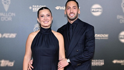 Hakan Çalhanoğlu'nun eşinden imalı paylaşım: 'Pişman olma'