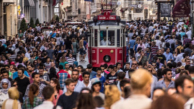 Ünlü gazeteci fena vurdu: AKP milleti hadım etti!