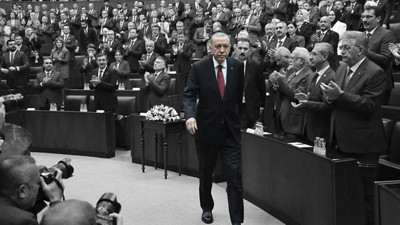 AKP’nin üst düzey isminden olay açıklama: İmamoğlu cezaevinden çıkarsa biteriz! Ünlü gazeteci köşesinden paylaştı...