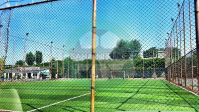 Lüks halı sahanın ihale fiyatı dudak uçuklattı