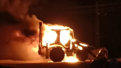 İş makinesi alev alev yandı