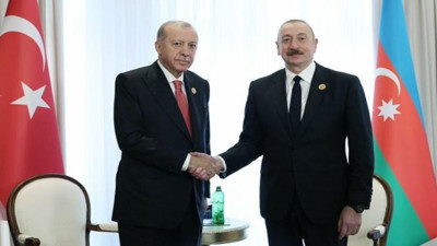 Cumhurbaşkanı Erdoğan, İlham Aliyev ile görüştü