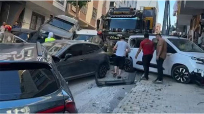 Kayan vinç 23 aracı perte çıkardı