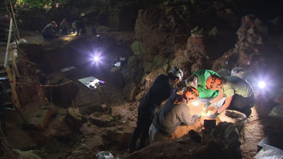 Mağarada kazılar yeniden başladı: 150 bin yıllık sırlar gün yüzüne çıkıyor