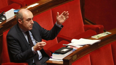 Fransa şokta: Milletvekili evinde ölü bulundu