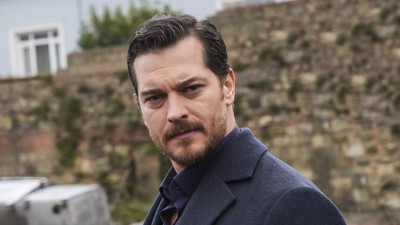 Çağatay Ulusoy’un yeni partneri de belli oldu! Magazini beklemedi kendisi açıkladı