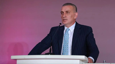 İbrahim Hacıosmanoğlu'ndan hakemlere olay sözler! "İradelerini teslim etmişler"