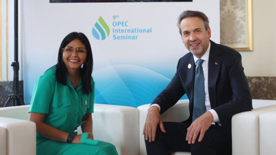 Bakan Bayraktar, Venezuela Petrol Bakanı Gomez ile görüştü