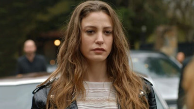Serenay Sarıkaya'dan Ayşe Barım çıkışı