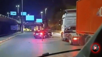 Polis TIR'ı durdurdu! Milyonluk ürünler ele geçirildi!